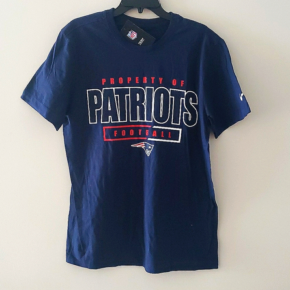 Nike patriots tee shirt